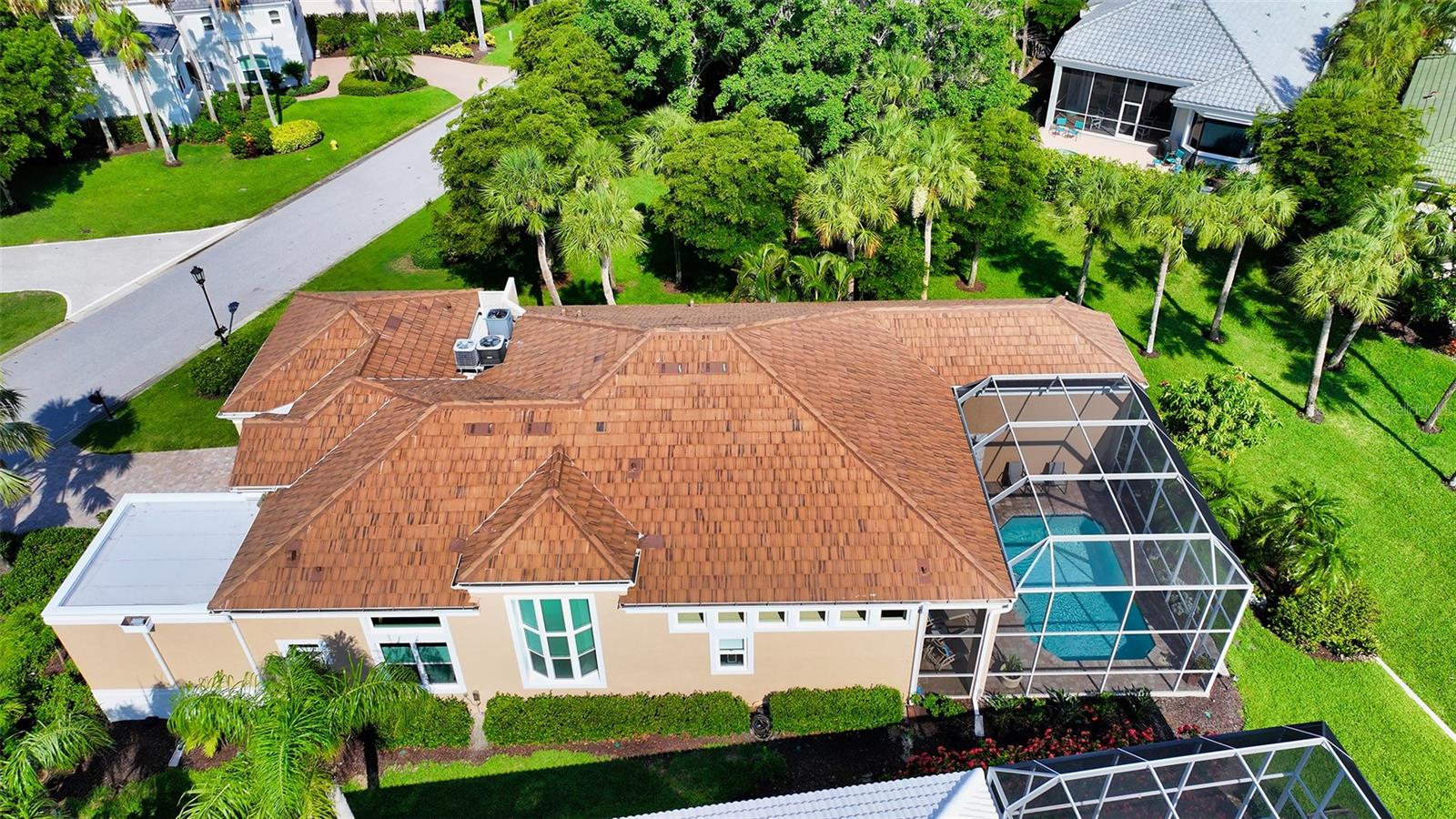 QUEENS HARBOUR - Residential