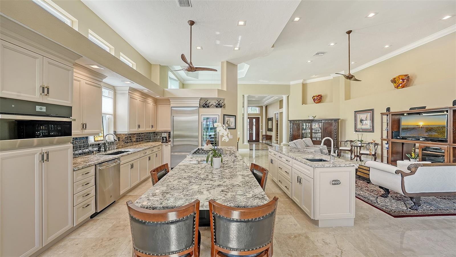 QUEENS HARBOUR - Residential