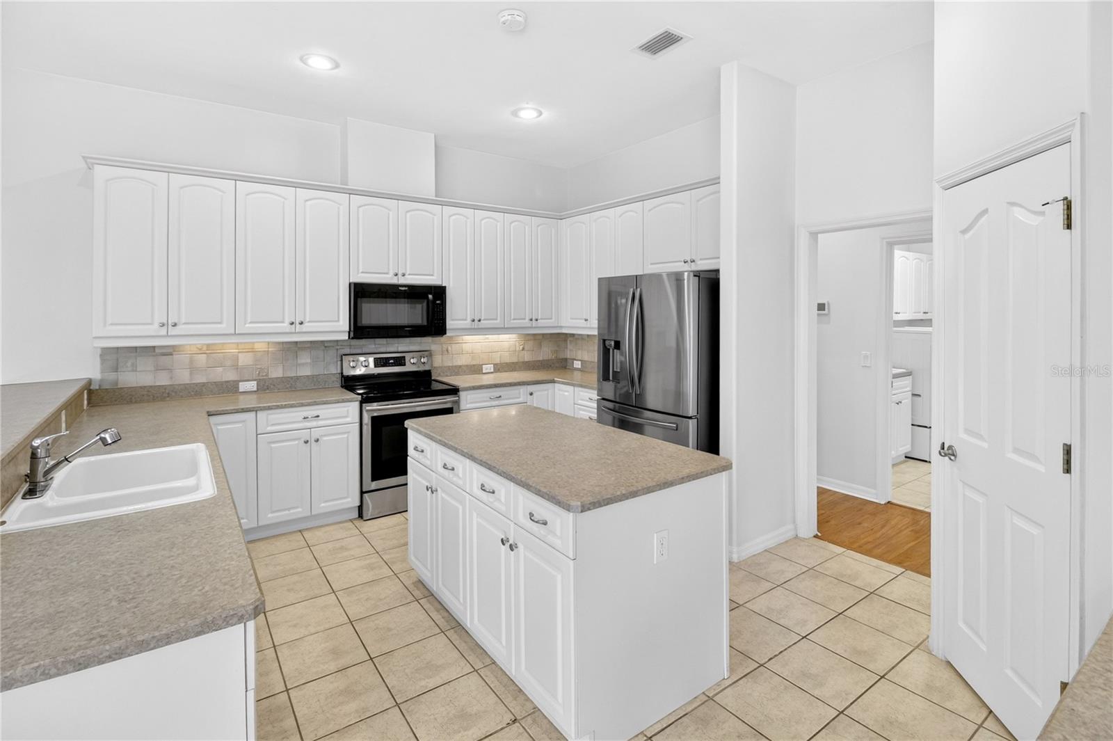 COBBLEFIELD - Residential