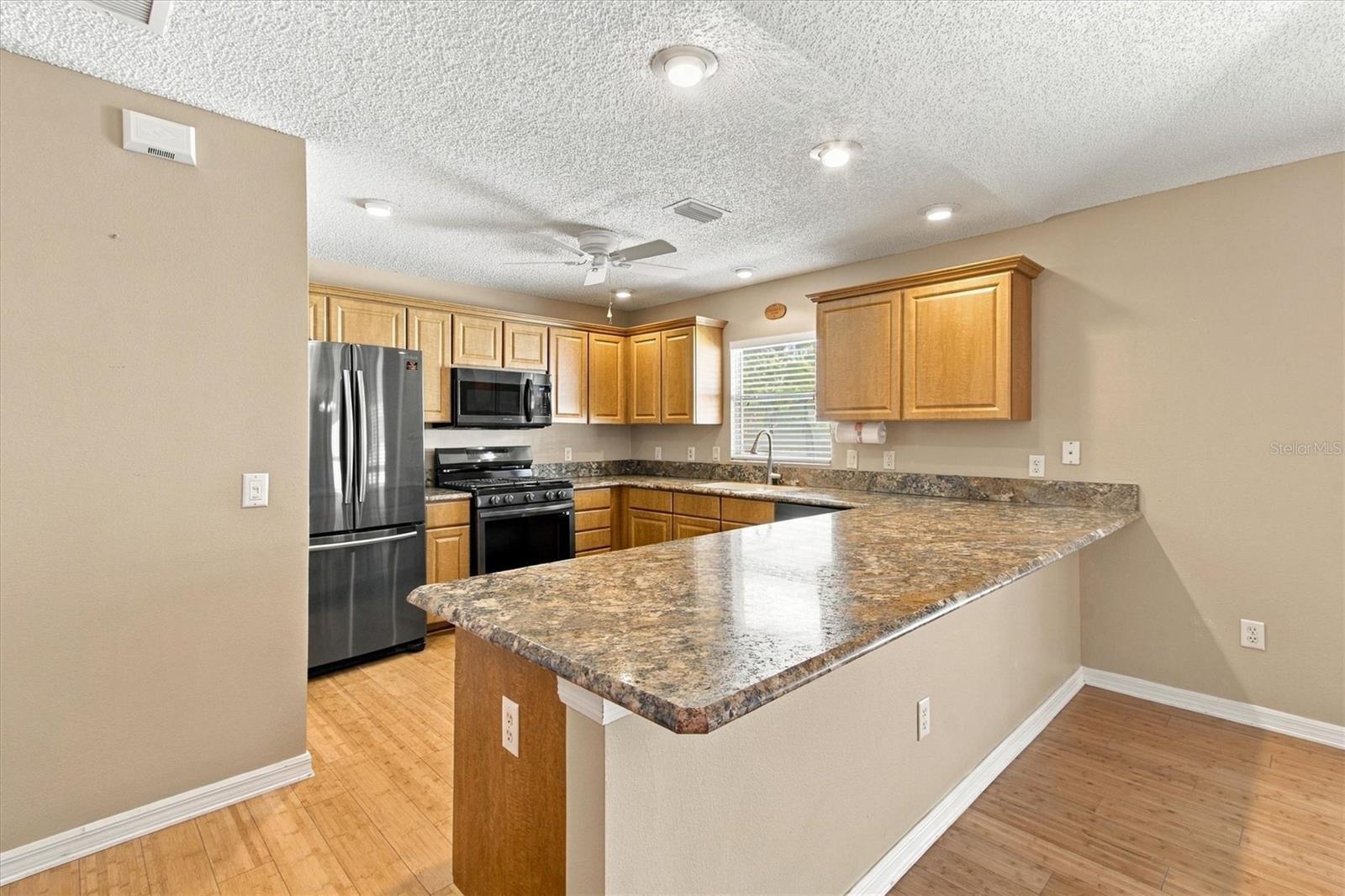 1075 BURNETTOWN PLACE