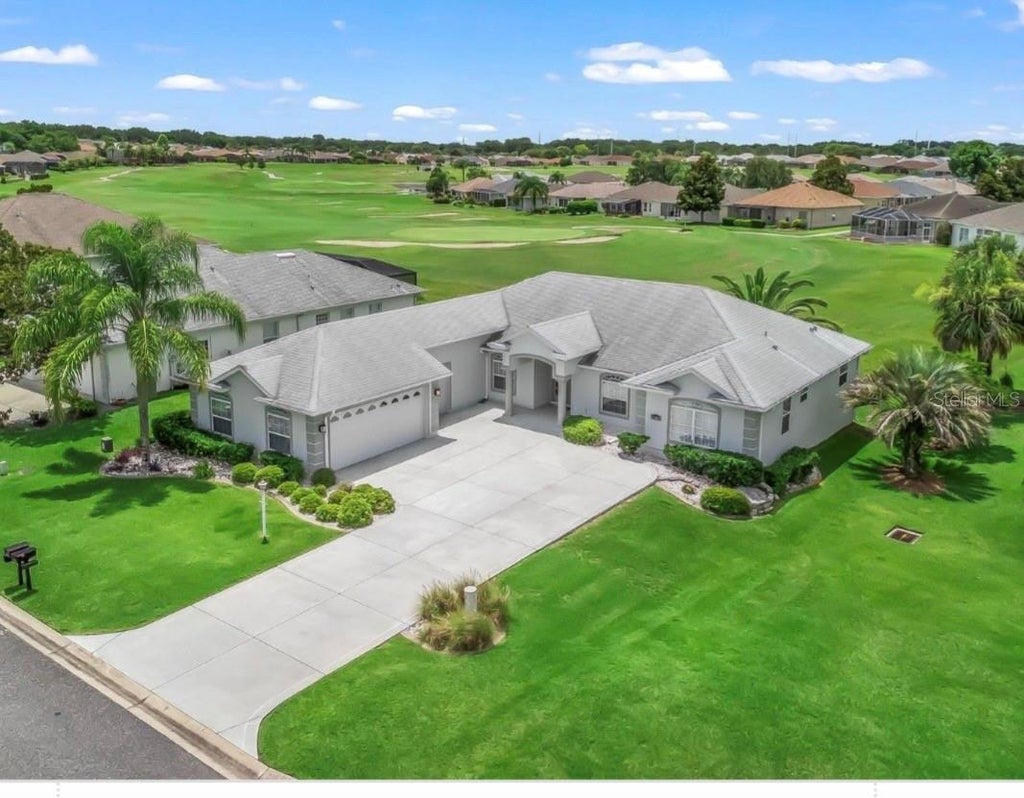Photo of 12108 SE 176th Loop, Summerfield, FL 34491 (MLS # G5117212)
