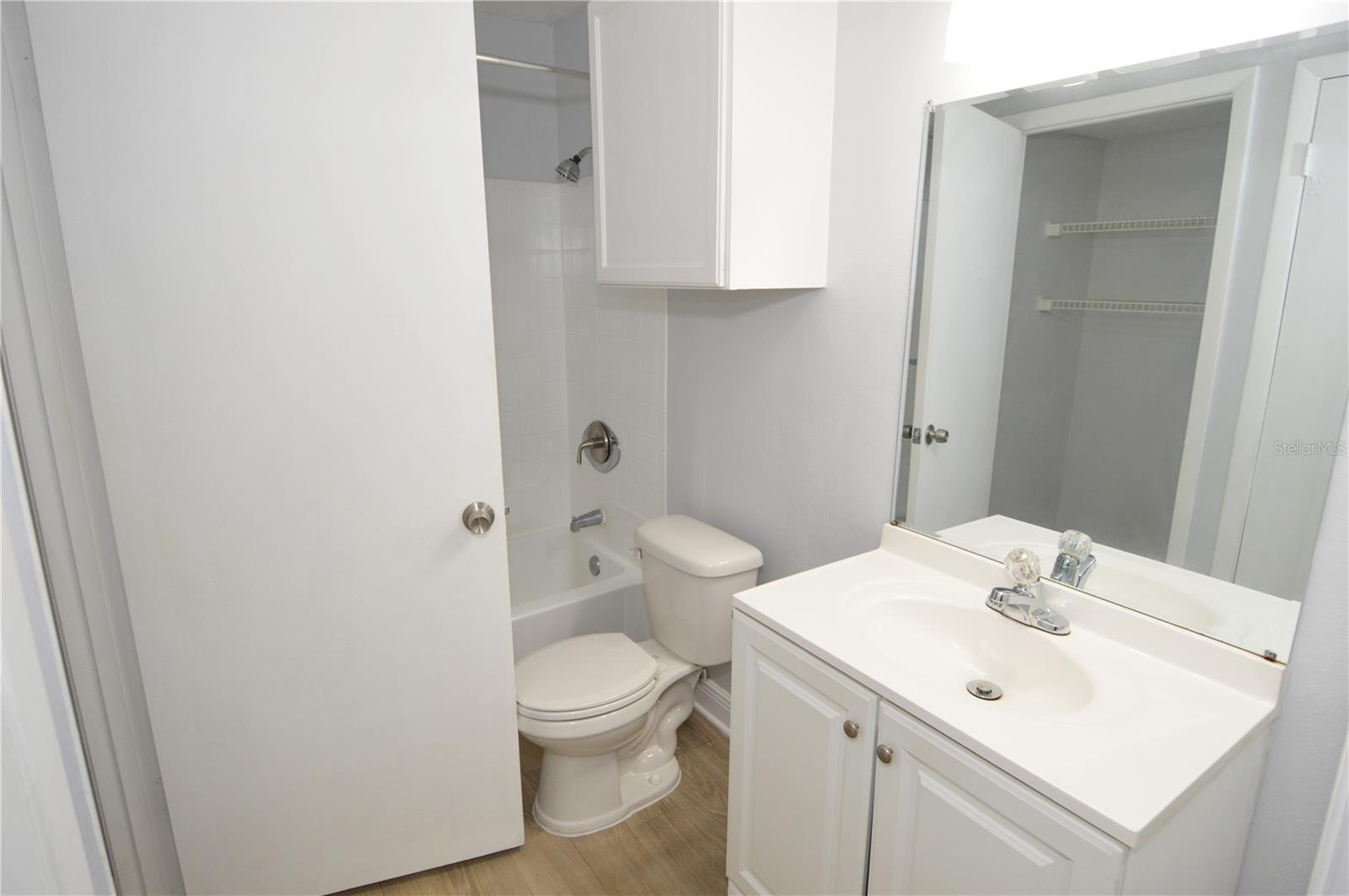 THE GRAND RESERVE CONDO - Residential Lease