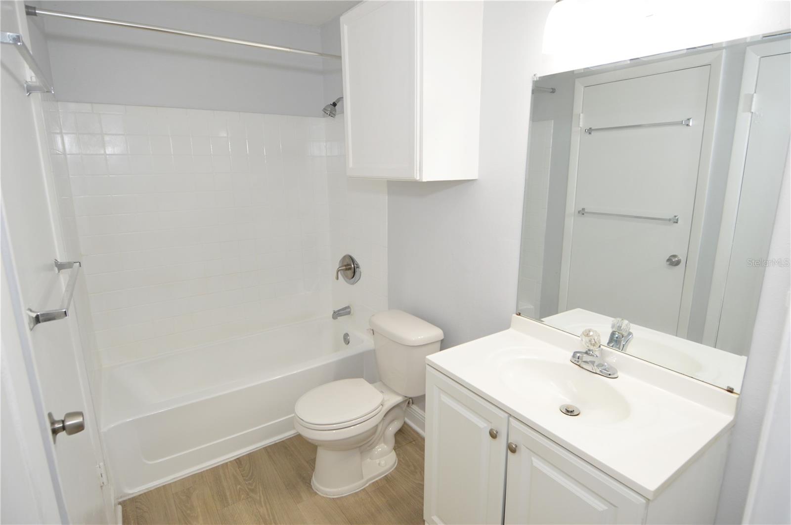 THE GRAND RESERVE CONDO - Residential Lease