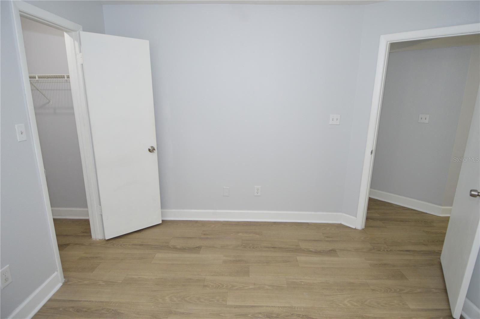THE GRAND RESERVE CONDO - Residential Lease
