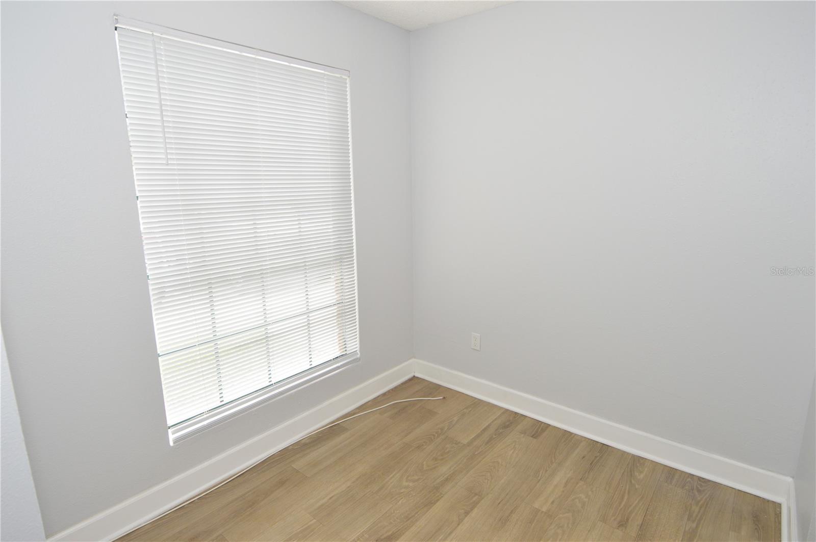 THE GRAND RESERVE CONDO - Residential Lease