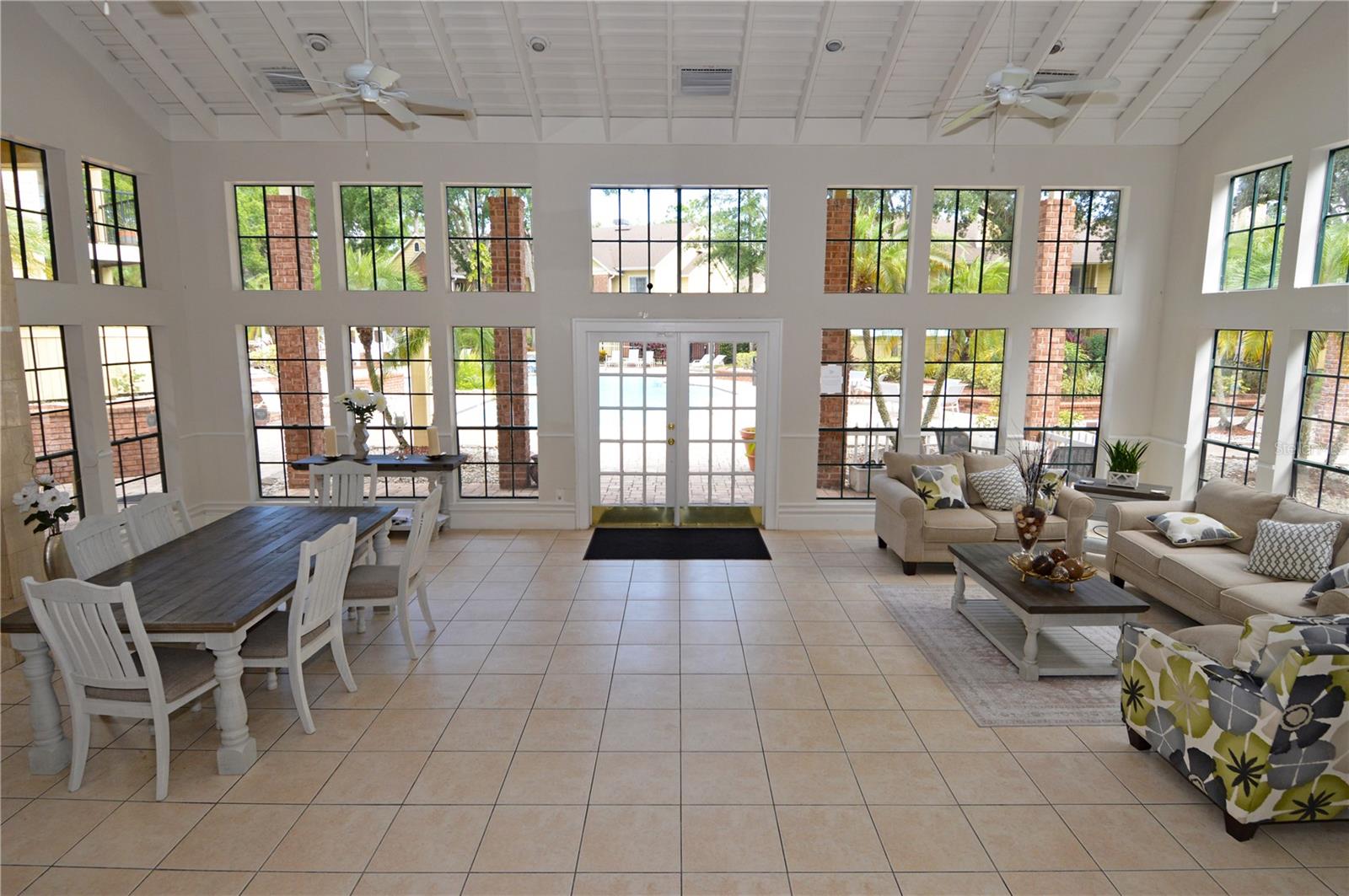 THE GRAND RESERVE CONDO - Residential Lease