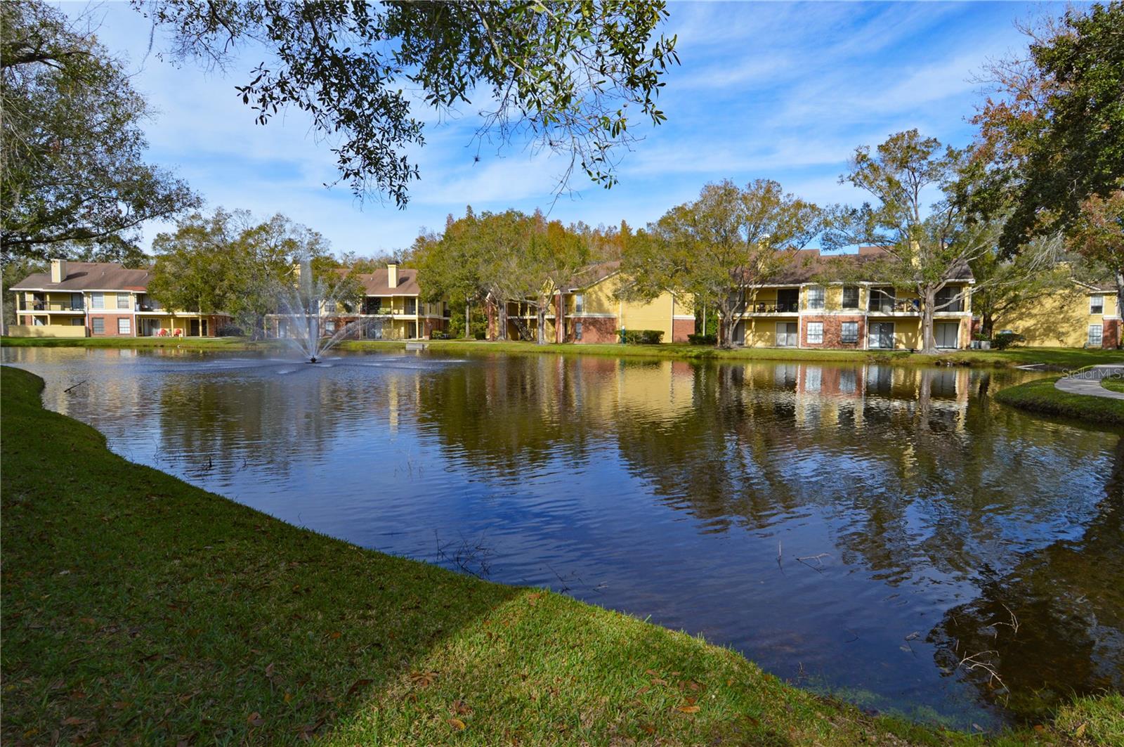 THE GRAND RESERVE CONDO - Residential Lease