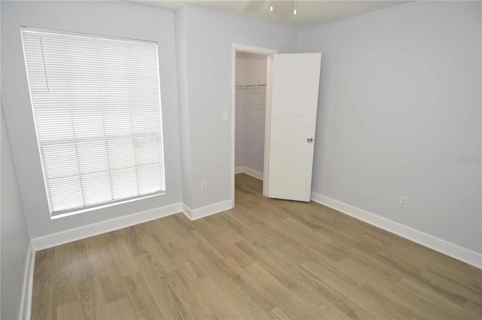THE GRAND RESERVE CONDO - Residential Lease