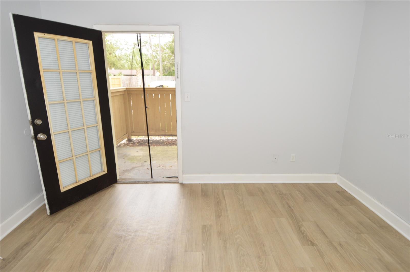 THE GRAND RESERVE CONDO - Residential Lease