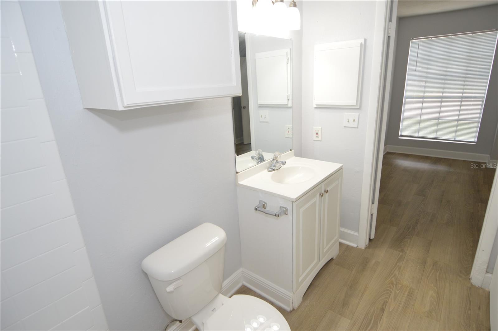 THE GRAND RESERVE CONDO - Residential Lease