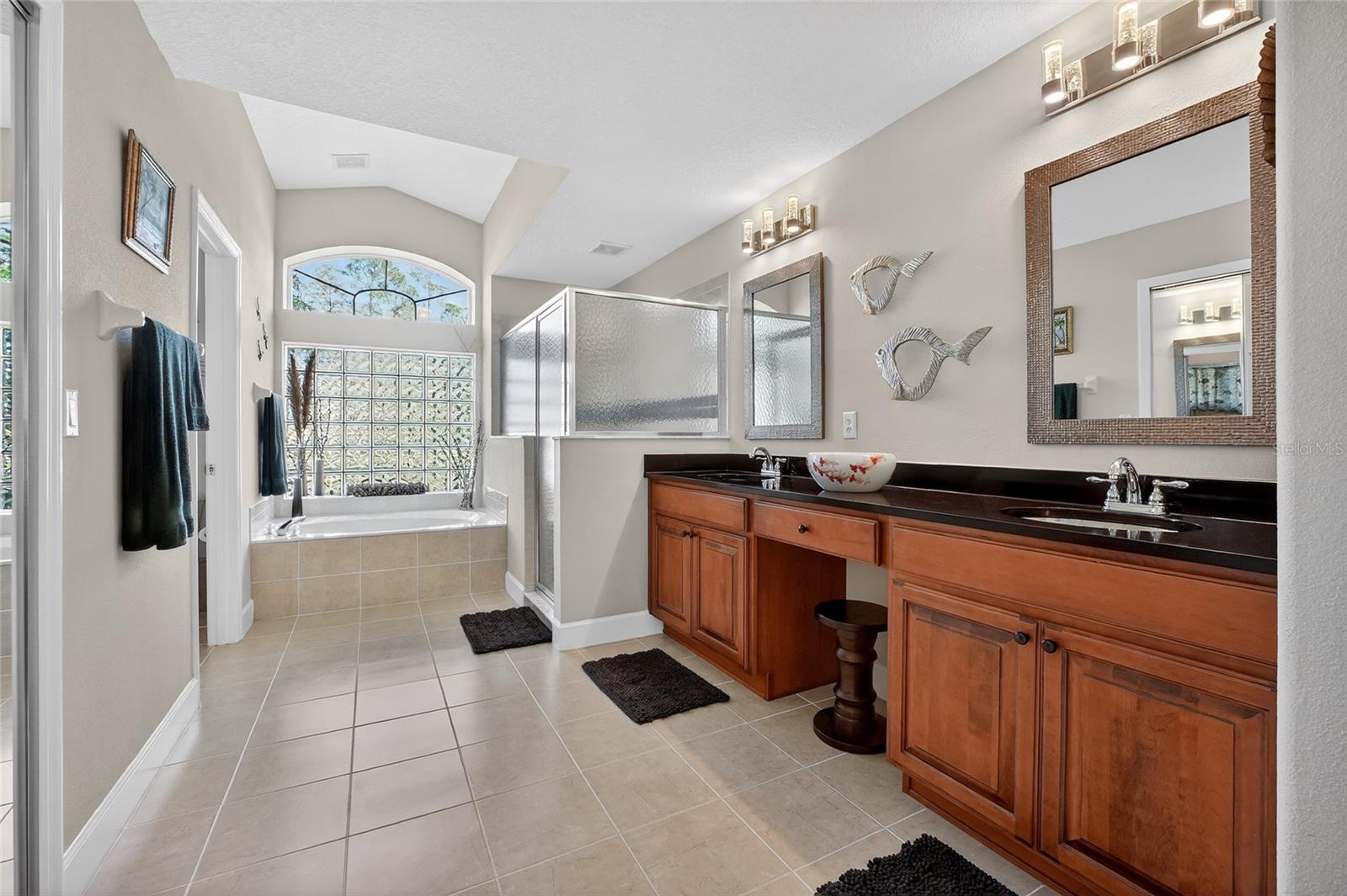 BREAKAWAY TR PH 03 UNIT 2A - Residential