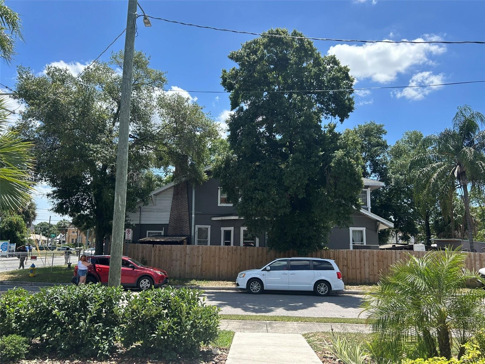 3008 N NEBRASKA AVENUE