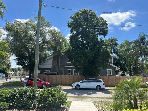 A home in TAMPA