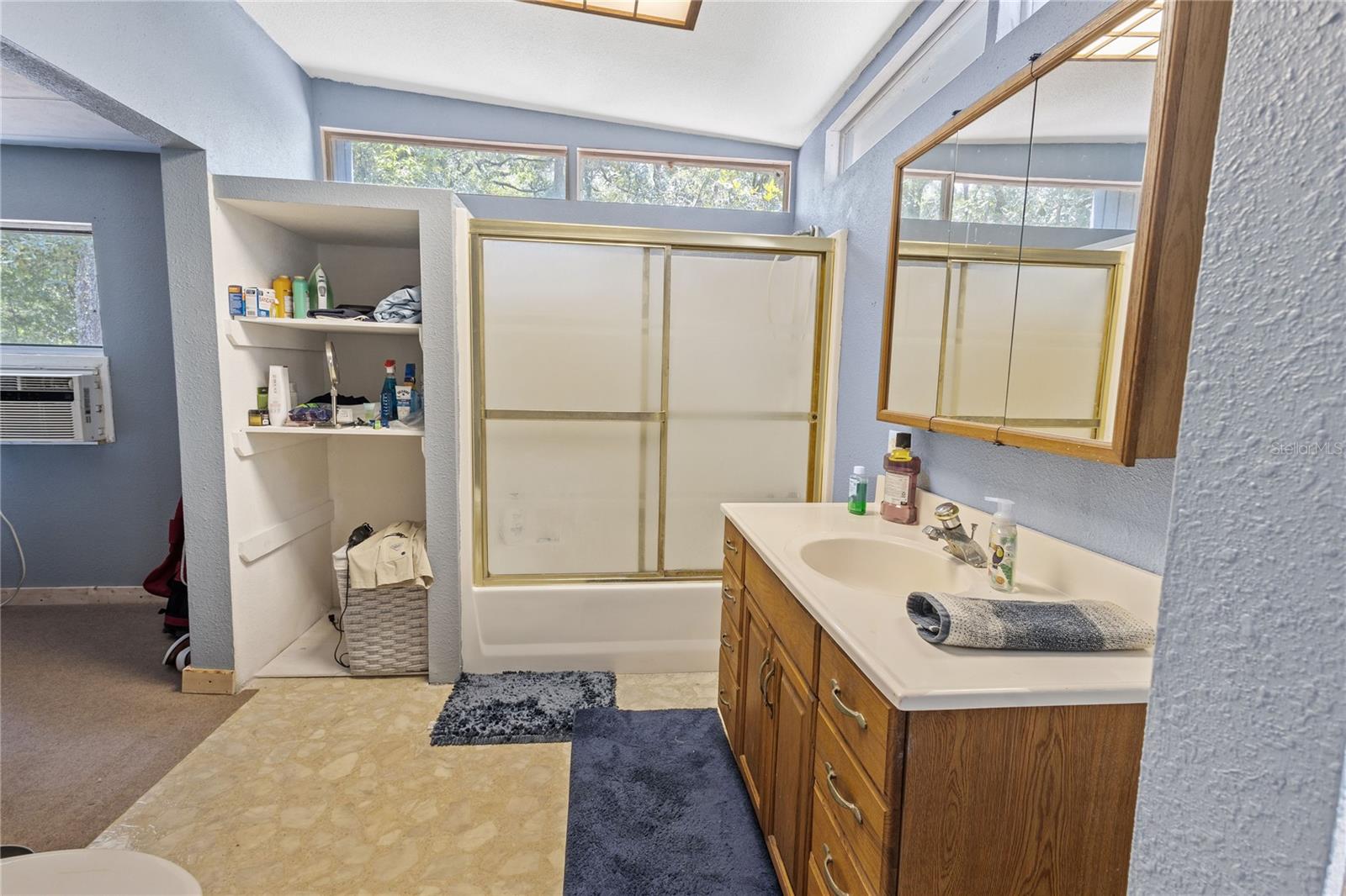 JEANNE HEIBNER SUB - Residential