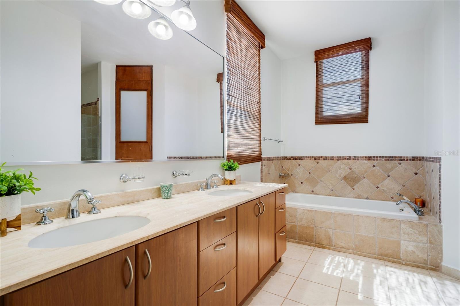 MARALAGO - Residential