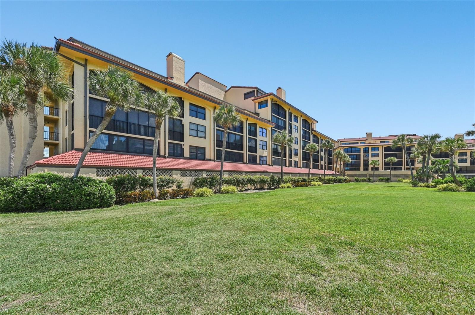 TORTUGA BEACH CLUB - Residential