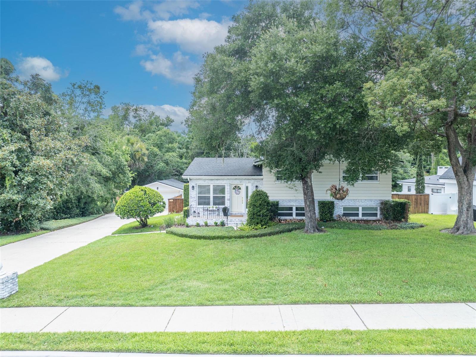 624 TUSCARORA TRAIL