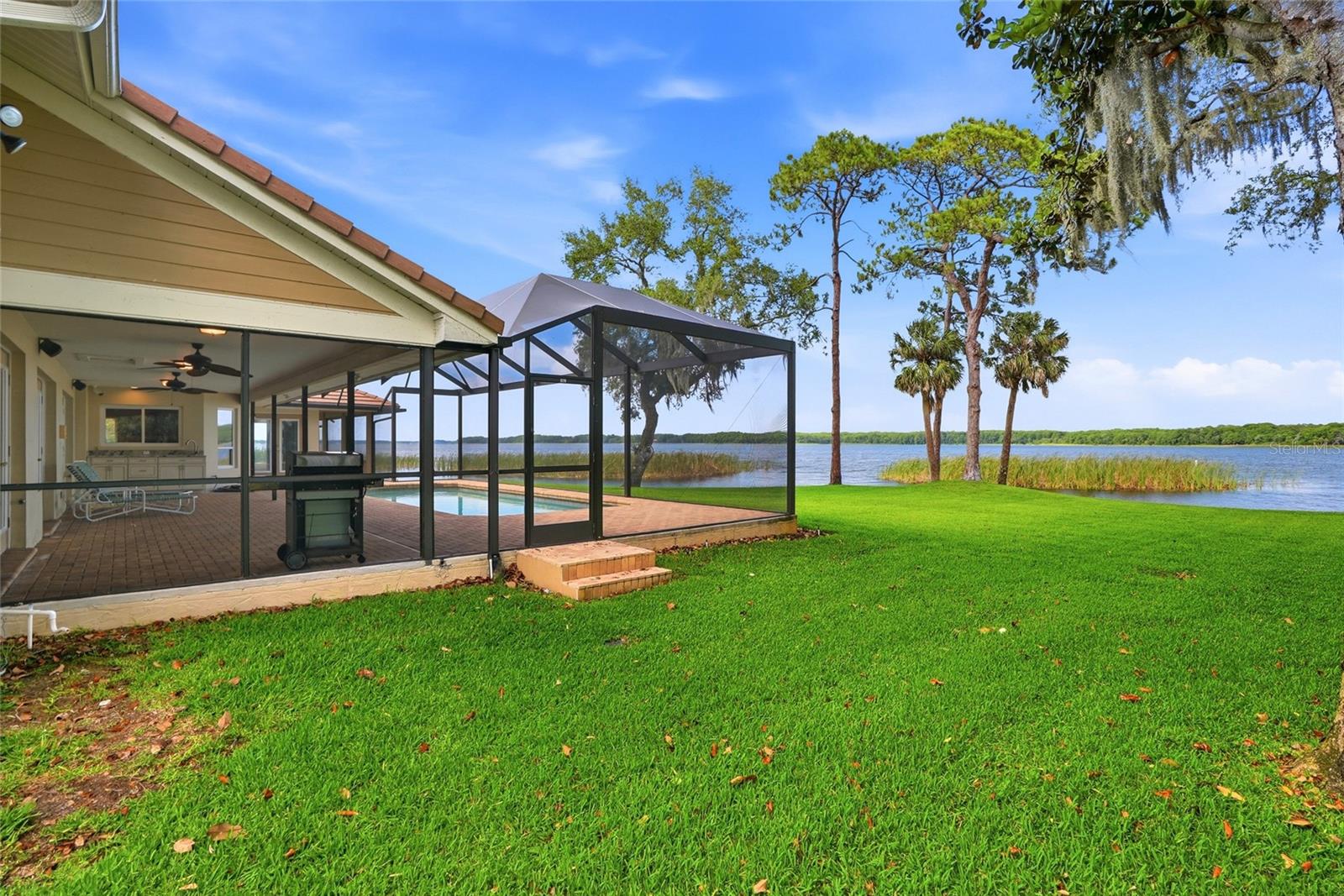 SANCTUARY AT COBBS LANDING THE - Residential