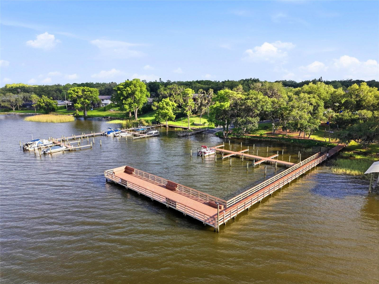 SANCTUARY AT COBBS LANDING THE - Residential