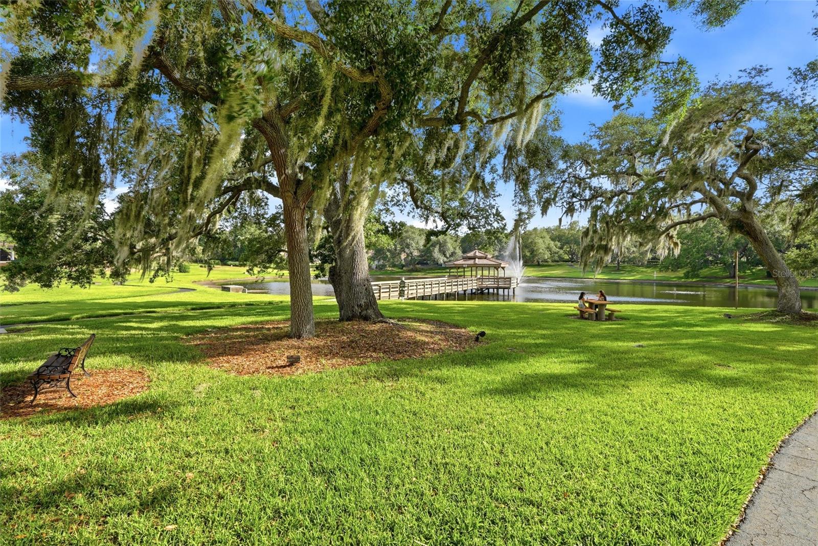 SANCTUARY AT COBBS LANDING THE - Residential