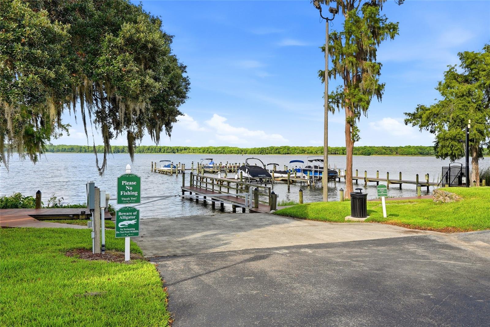 SANCTUARY AT COBBS LANDING THE - Residential