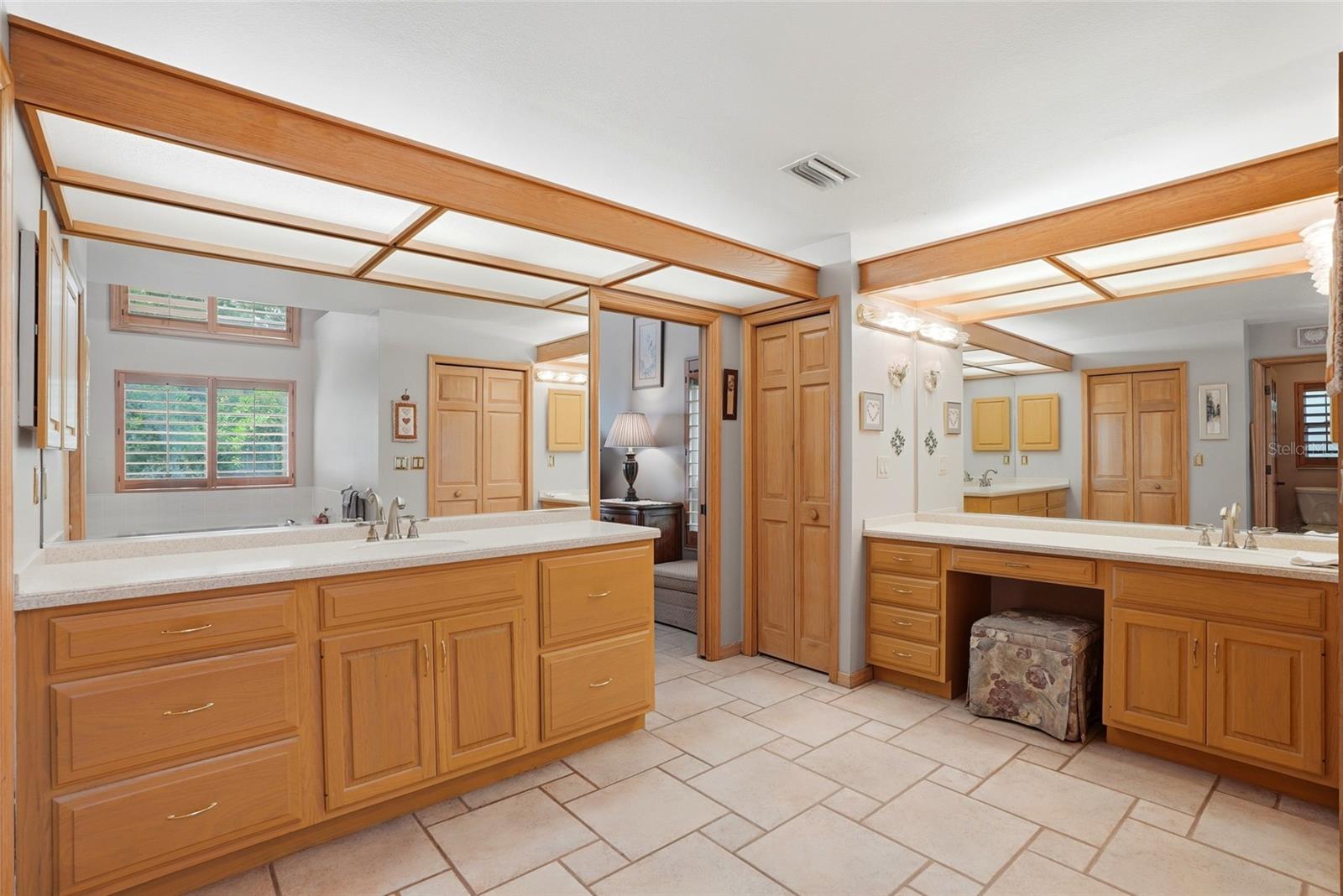 SANCTUARY AT COBBS LANDING THE - Residential