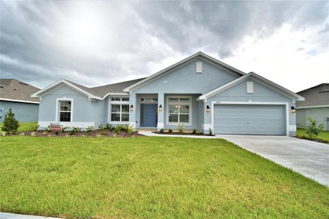 Photo of 1219 Hickory Nut Drive, Lake Wales, FL 33898 (MLS # L4957884)