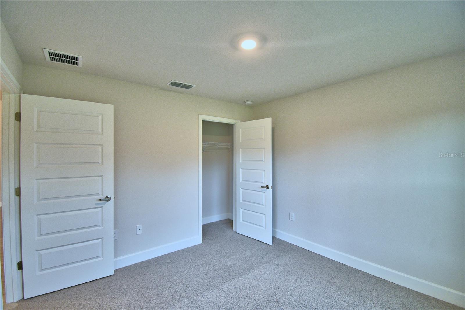 HICKORY RIDGE ESTATES - Residential