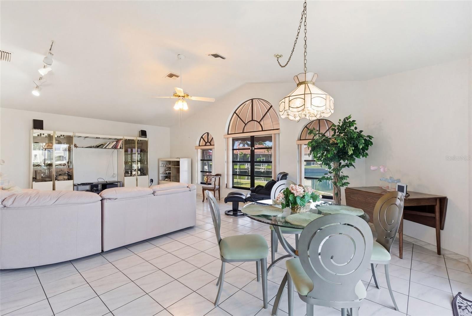 PUNTA GORDA ISLES SEC 12 - Residential