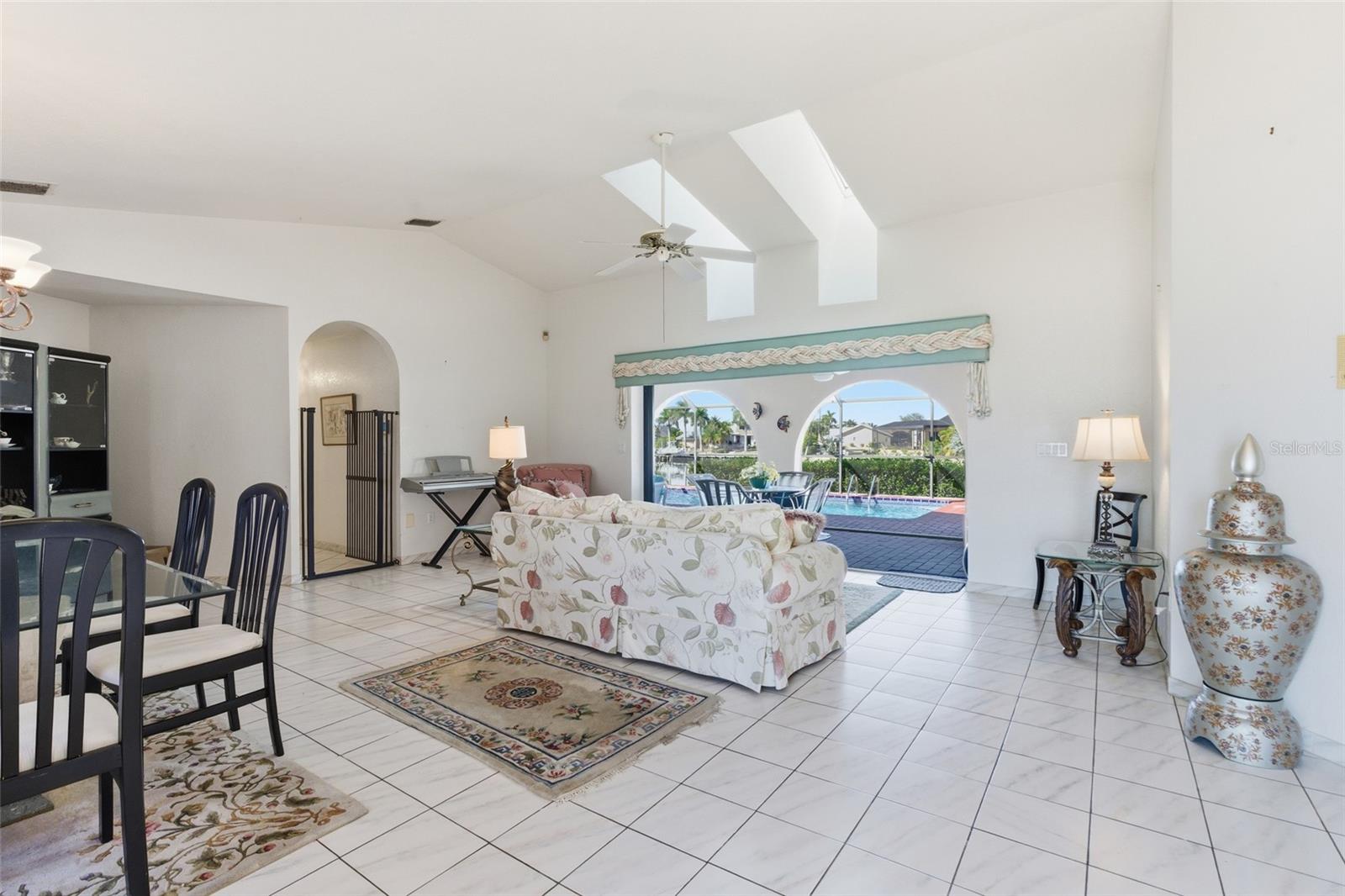 PUNTA GORDA ISLES SEC 12 - Residential