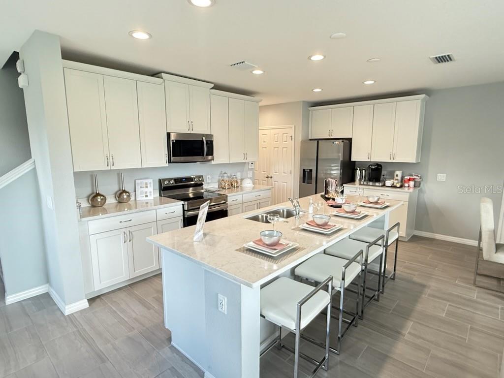 2677 STARRY POINT