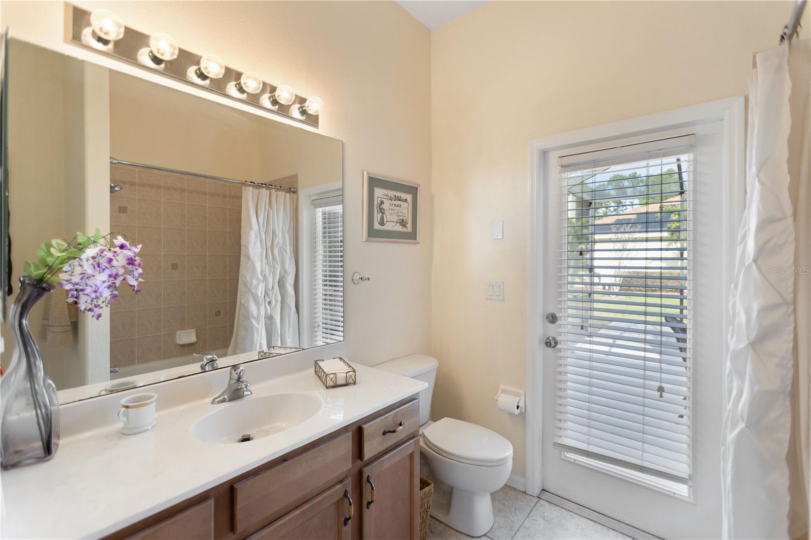 SILVER LAKES - Residential