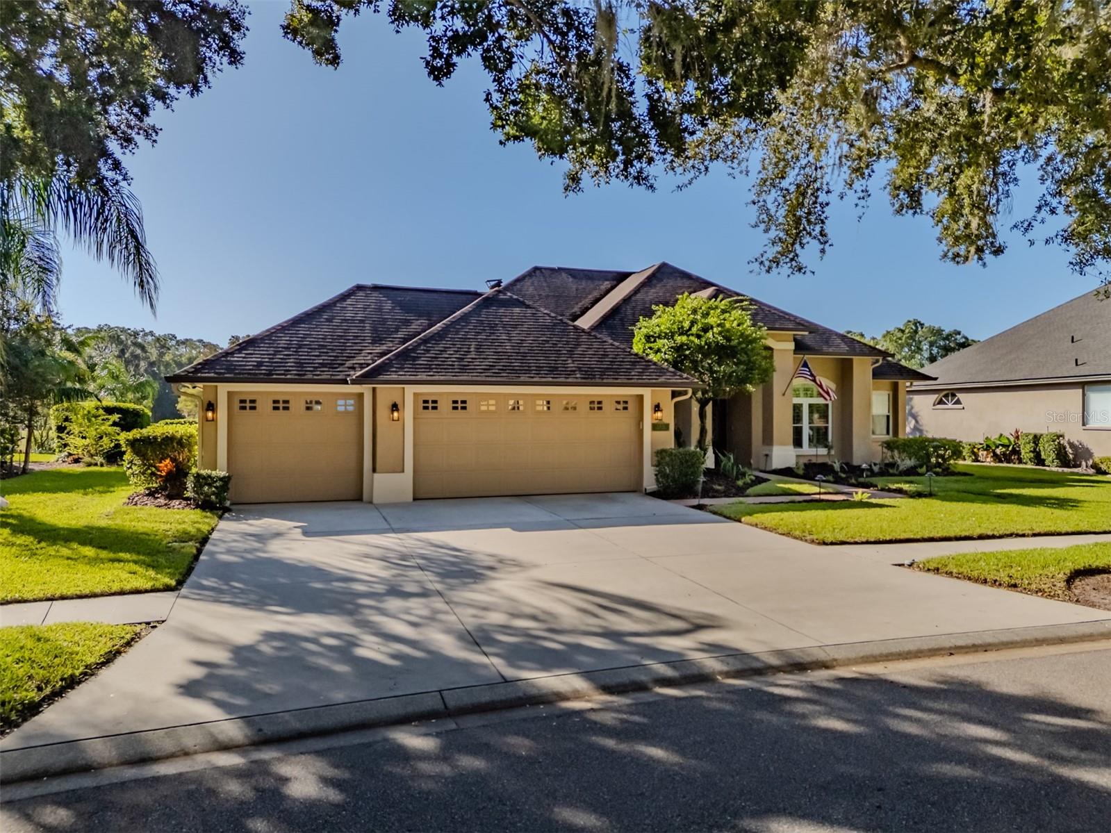 3406 CYPRESS LANDING DRIVE