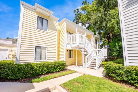 Photo of 625 Delaney Avenue #10, Orlando, FL 32801 (MLS # O6347853)