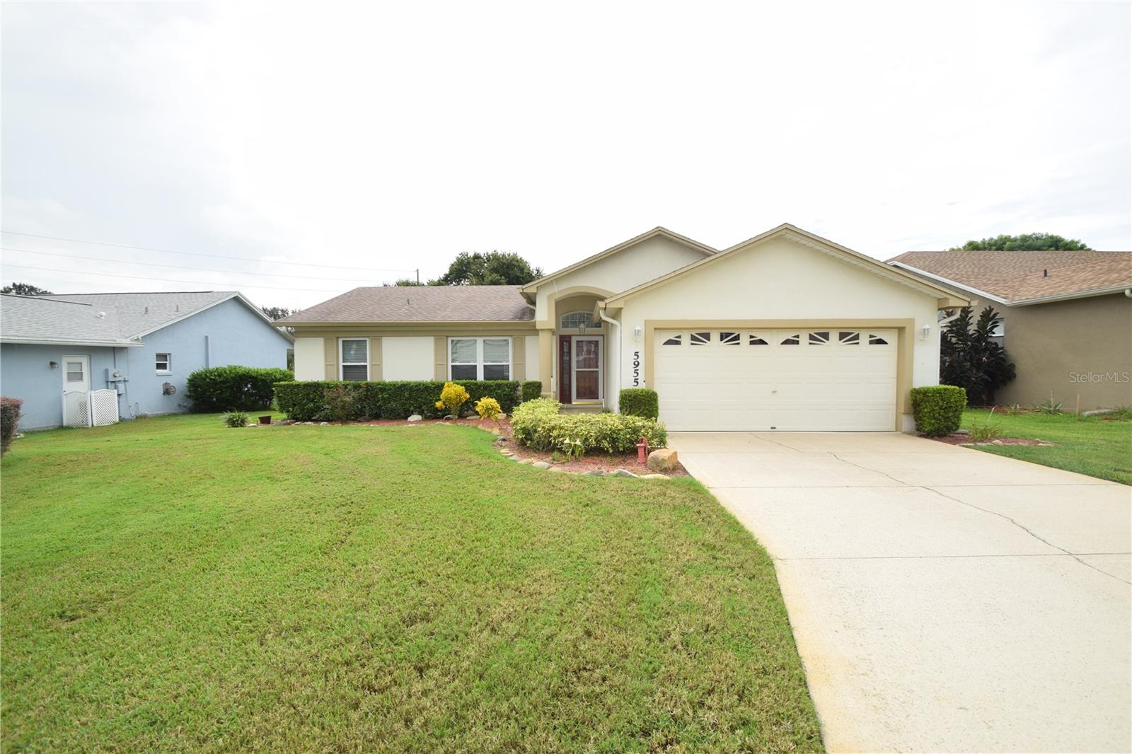 This delightful 2-bedroom, 2-bathroom home spans 1,348 sq ft, providing ample space for relaxation and everyday living. You will love this active and vibrant 55+community located close to I-4, shopping and restaurants. The open floor plan seamlessly connects the living, dining, and kitchen areas, making it ideal for entertaining guests or enjoying a cozy night in. Each bedroom offers a peaceful haven for rest and rejuvenation, complemented by well-appointed bathrooms that bring a touch of luxury to daily routines. Discover the exceptional lifestyle awaiting you at 5955 Chickadee Drive. Rent is $1795/month; security deposit is $1900 ***WE OFFER A SECURITY DEPOSIT ALTERNATIVE***. The application fee is only $80/adult. In addition to the advertised base rent, all Lakeland Homes and Realty tenants are enrolled in the Resident Benefits Package (RBP) for $50/month (ex.: $1795 (base rent + $50 (RBP)=$1845 (total monthly charge) which includes HVAC air filter delivery to your door (for applicable properties), credit building to help boost your credit score with timely rent payments, $1M Identity Protection, 100K Personal Property insurance, utility concierge service making your move-in less stressful, our resident rewards program benefits, and much more! More details upon application.