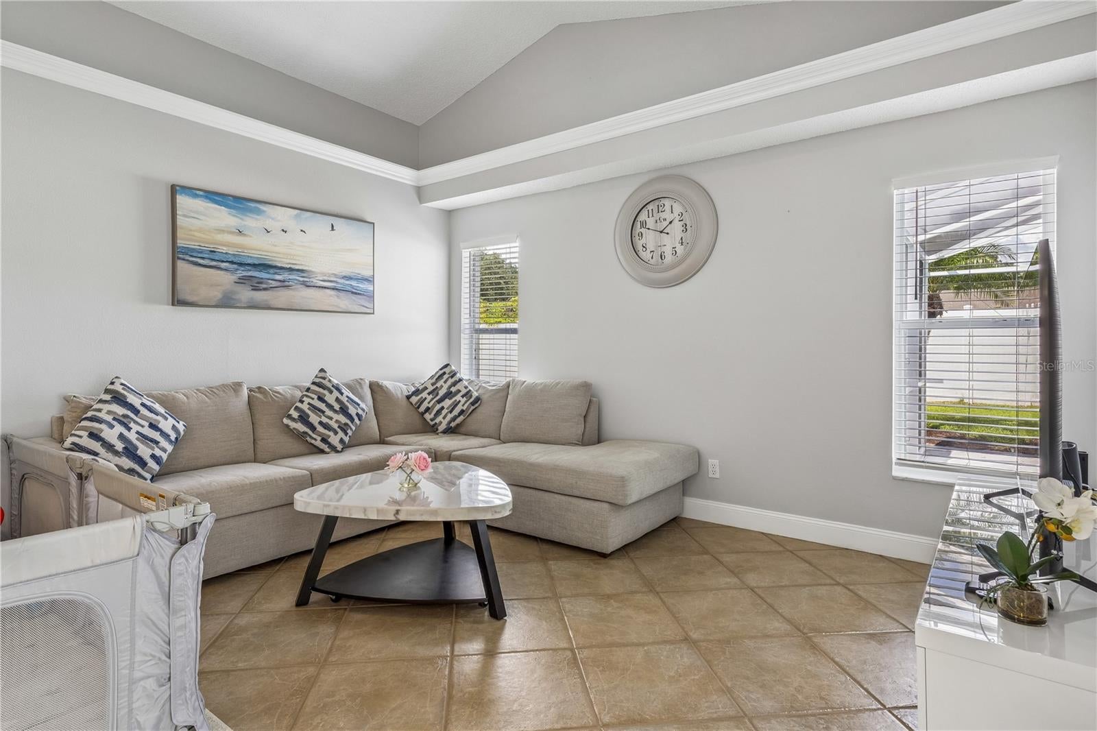 2747 CULLENS COURT