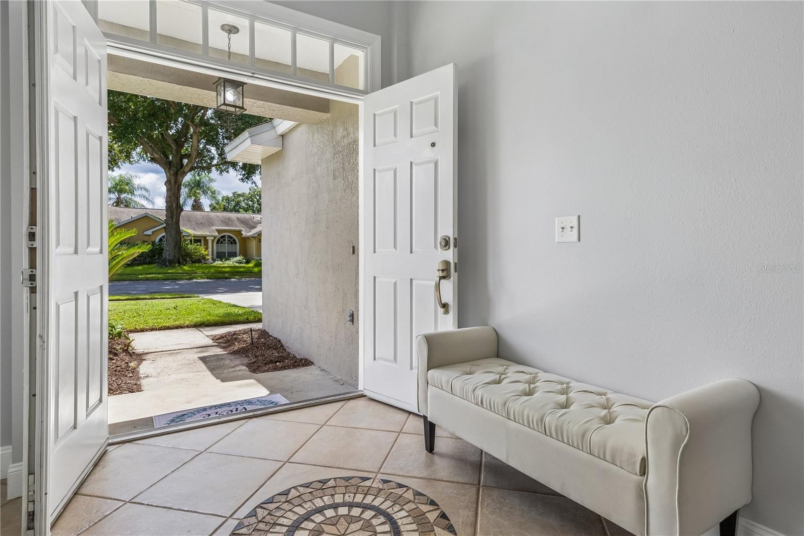 2747 CULLENS COURT