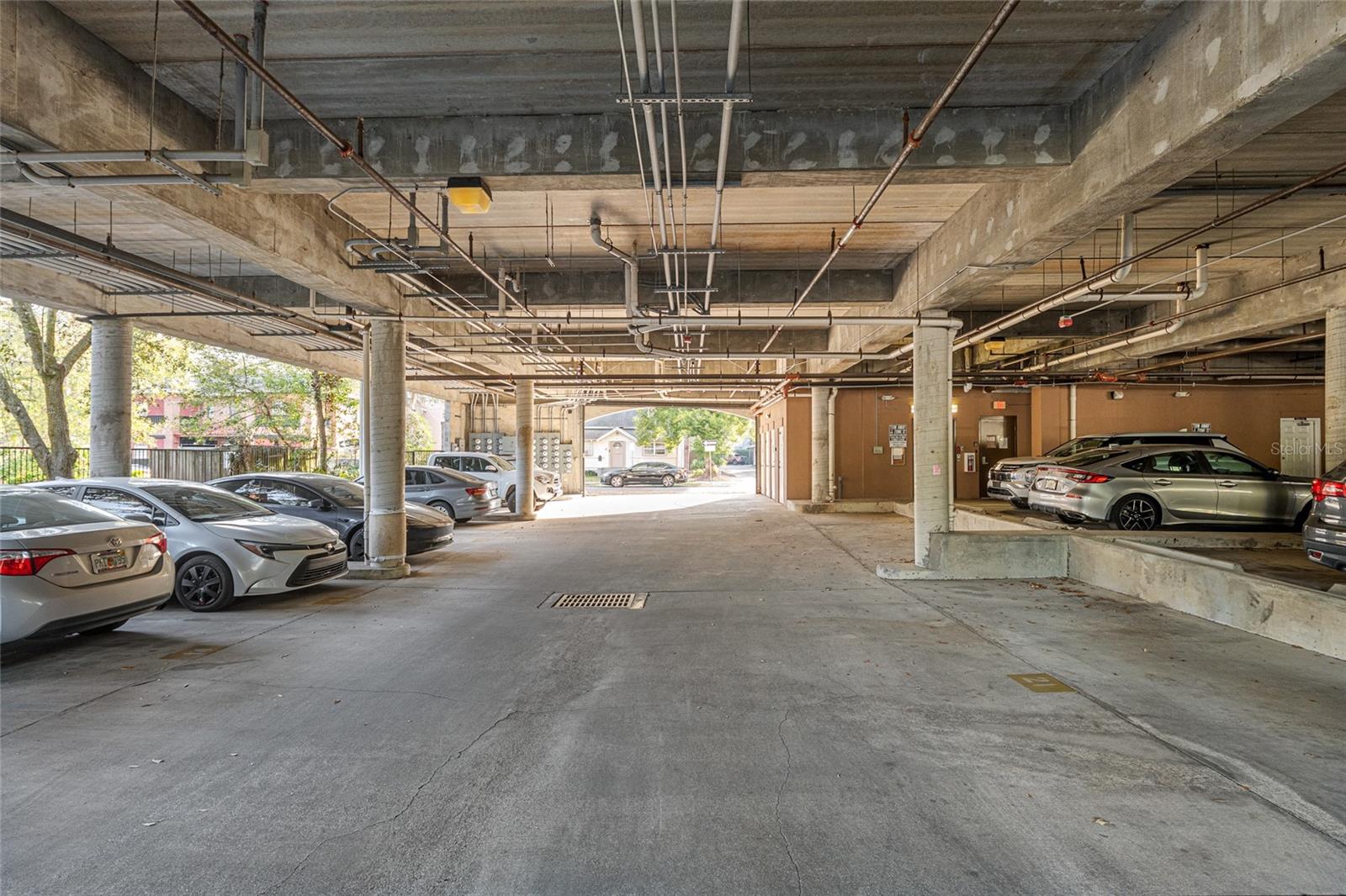 LIONSGATE CONDO - Residential