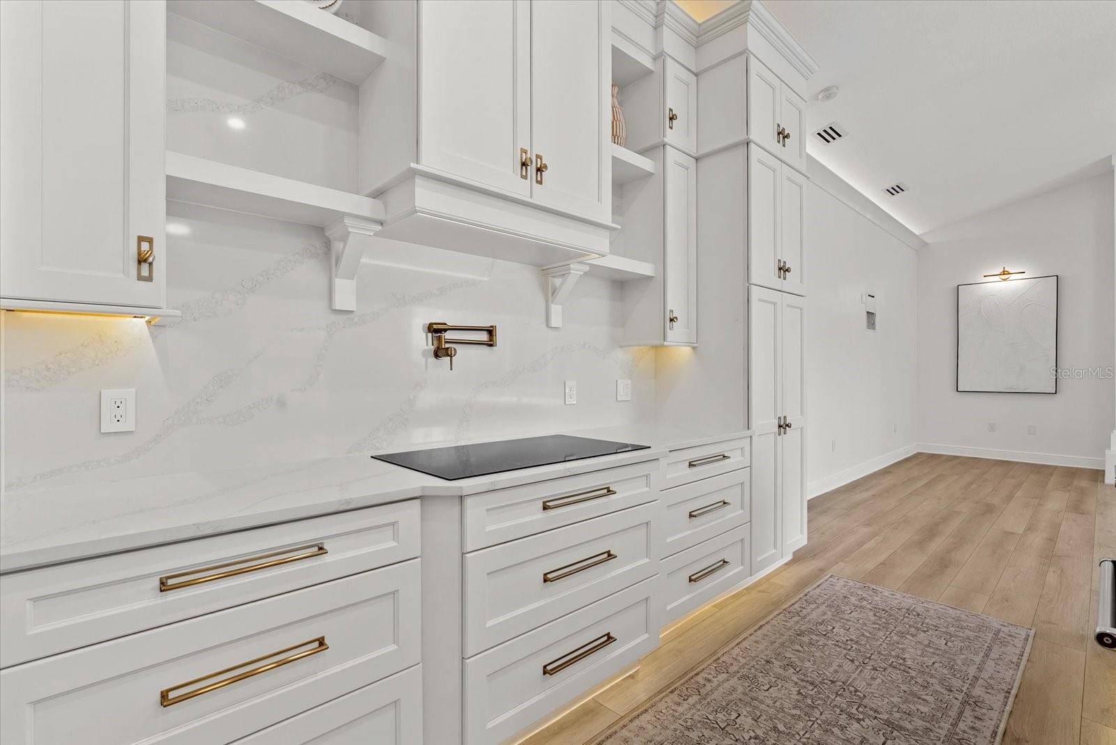 EASTLAKE - Residential
