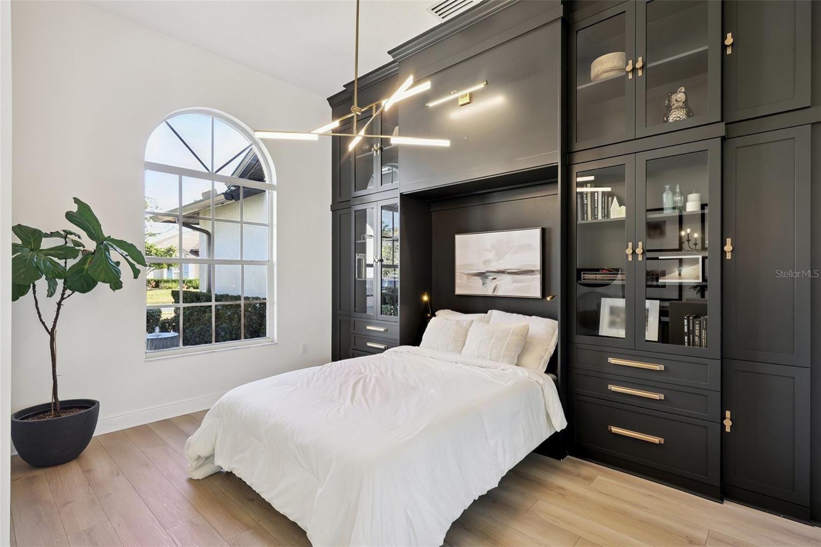 EASTLAKE - Residential