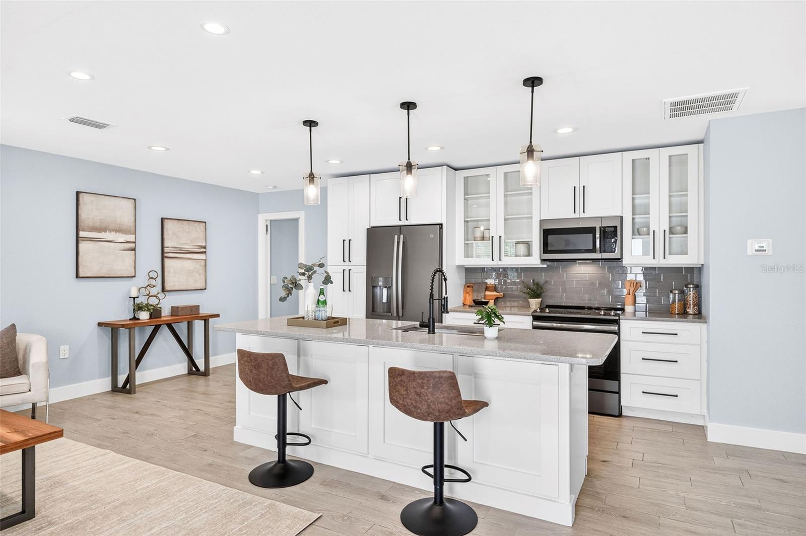 UNIVERSITY HEIGHTS - Residential