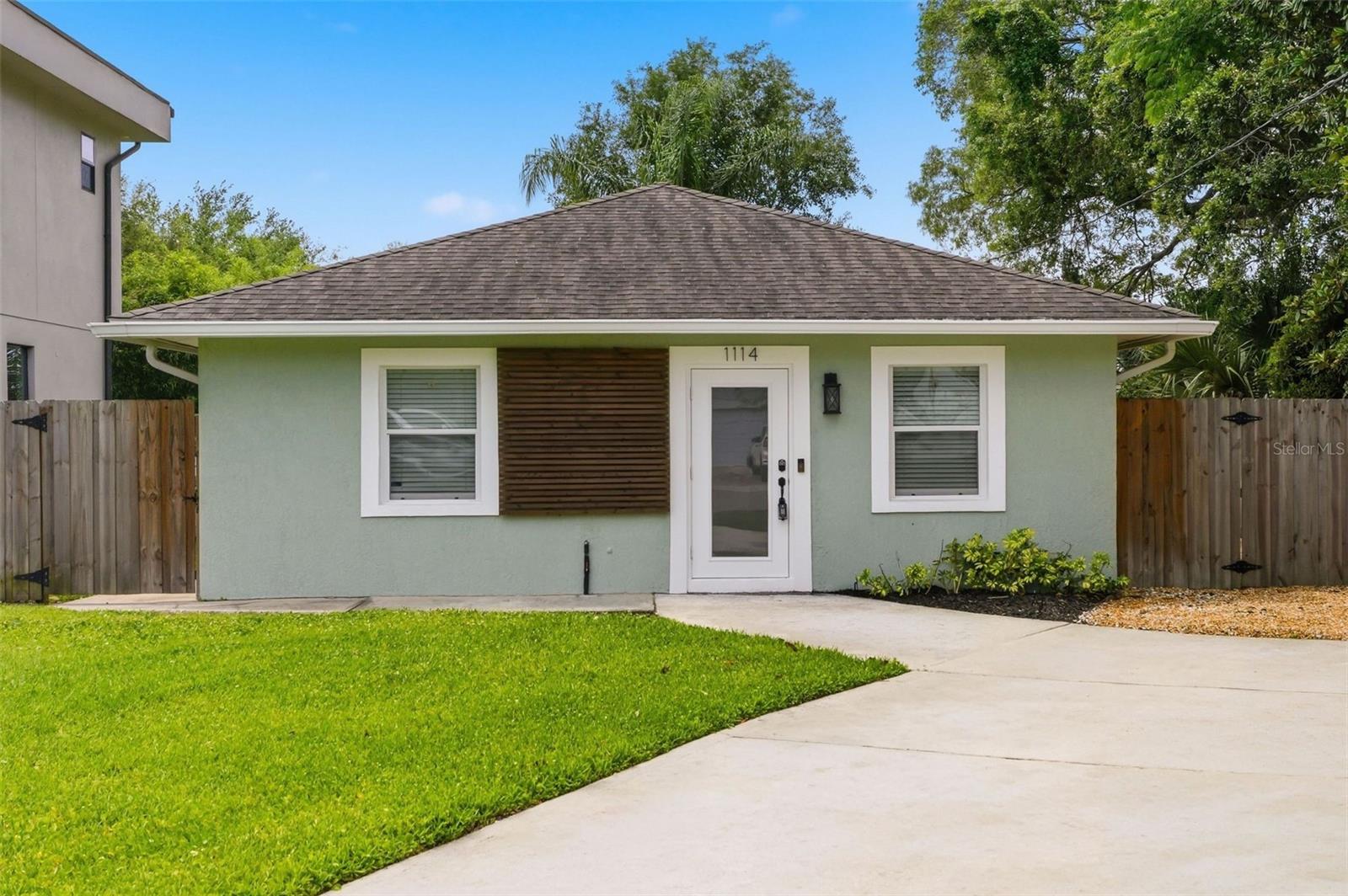UNIVERSITY HEIGHTS - Residential