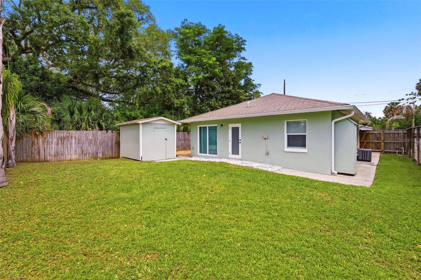 UNIVERSITY HEIGHTS - Residential