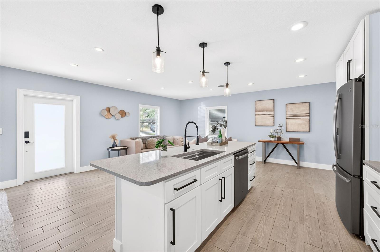 UNIVERSITY HEIGHTS - Residential