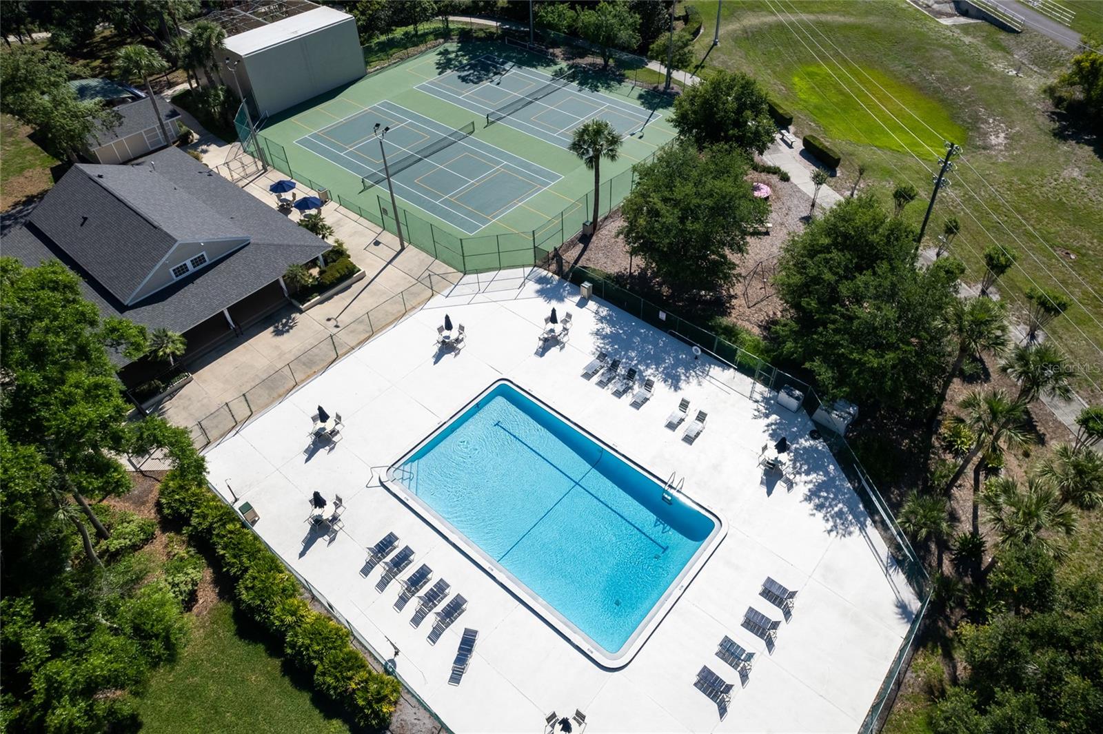 COUNTRY CREEK SOUTHRIDGE AT - Residential