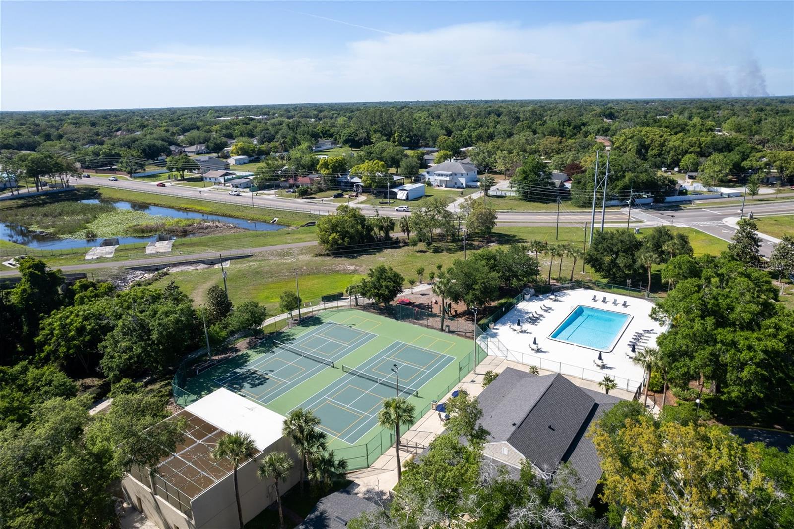 COUNTRY CREEK SOUTHRIDGE AT - Residential