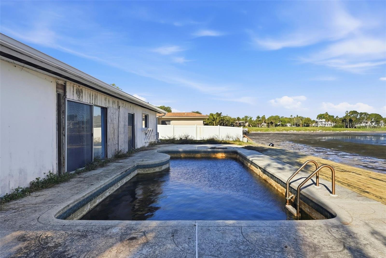 TROPICAL SHORES 1ST ADD - Residential