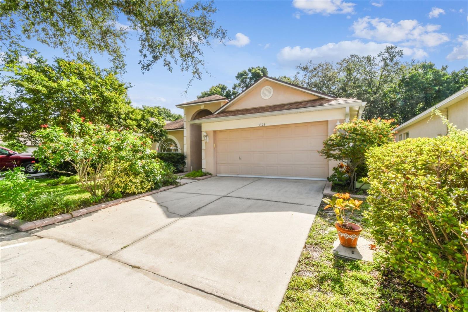 3322 MANOR COVE CIRCLE