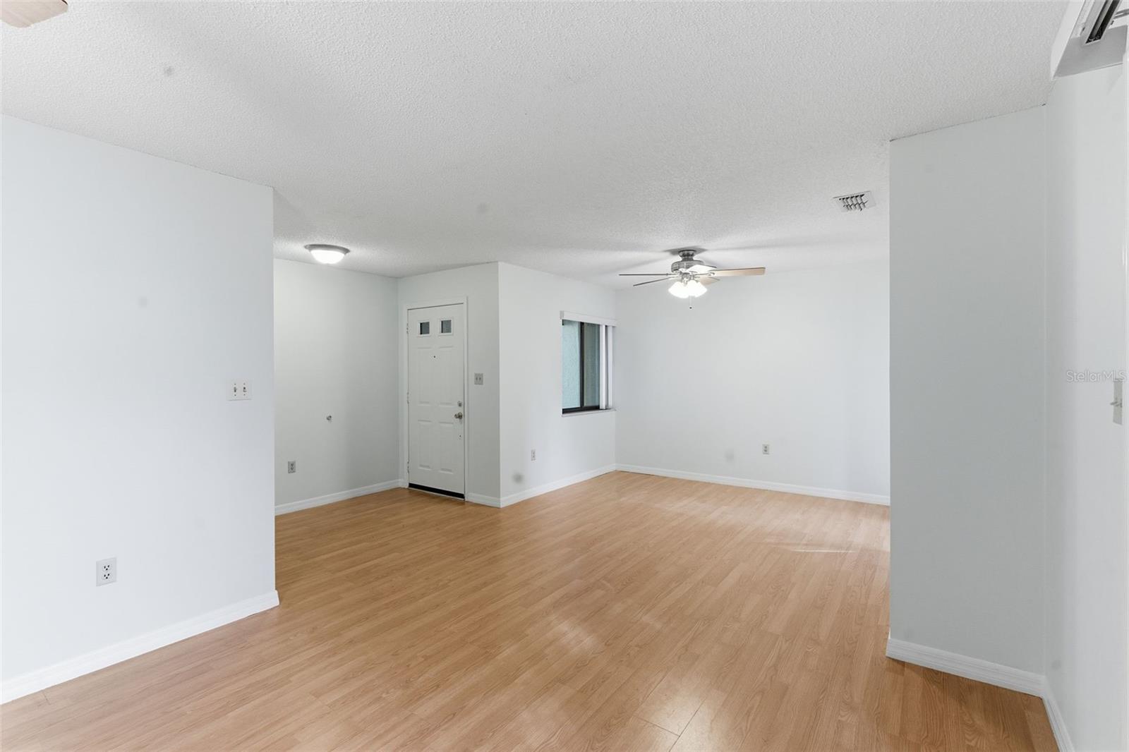 BREEZEWOOD VILLAGE PHASE IV - Residential