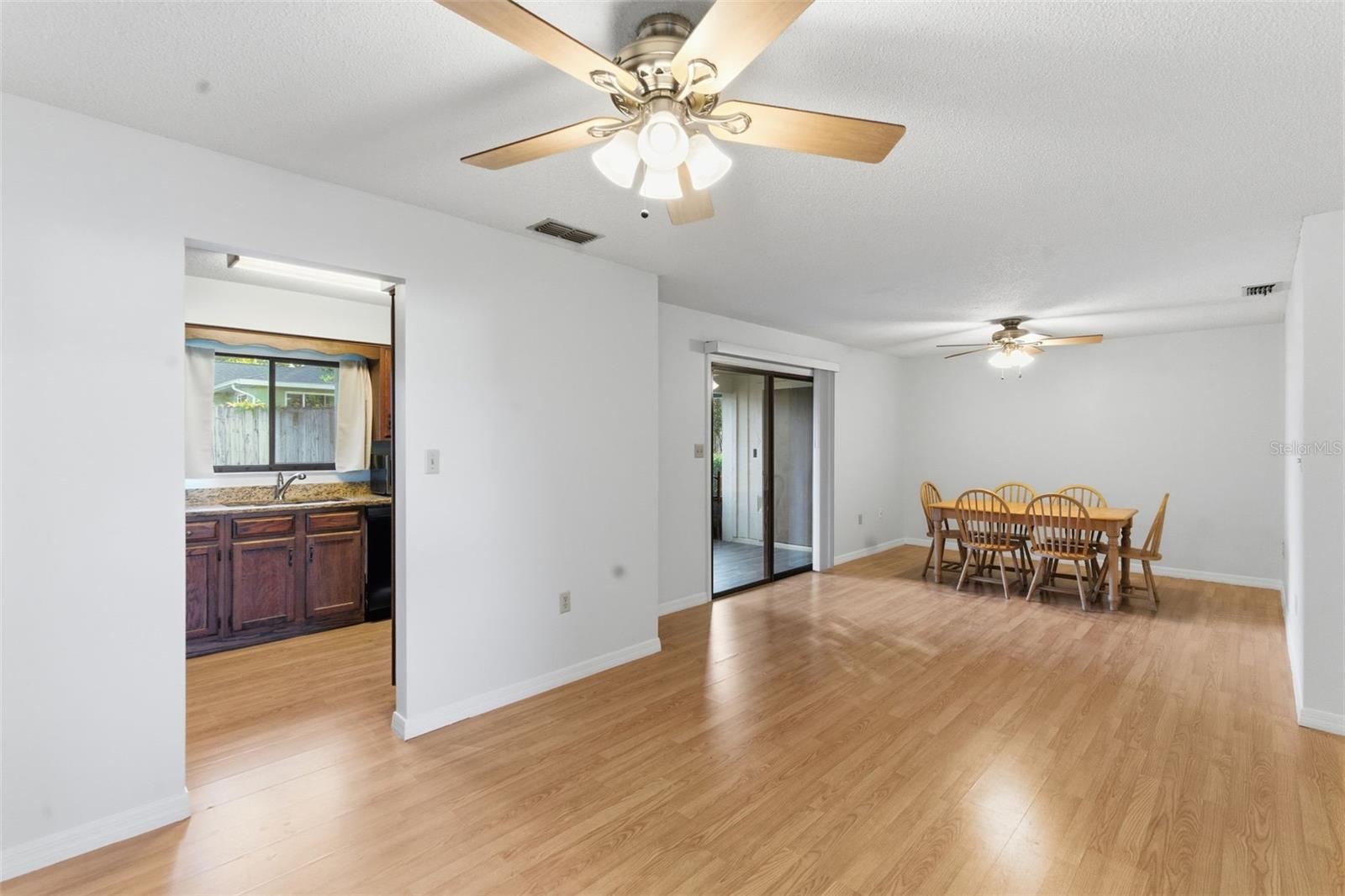 BREEZEWOOD VILLAGE PHASE IV - Residential